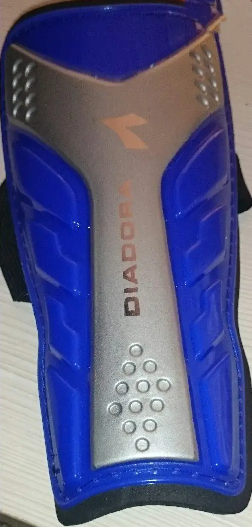 adidas Predator Competition Senior Shin Guard
